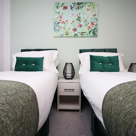 Hamilton Court 1Bedroom Apartment, Bright And Central Location With Balcony And Wi-Fi Bristol Dış mekan fotoğraf
